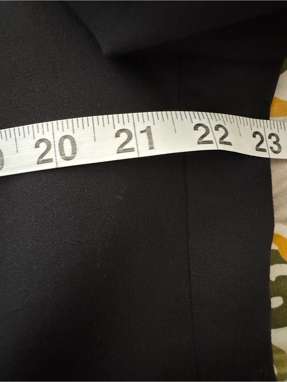 Calvin Klein Men's Classic Two-Button Suit
Jacket Blazer - Charcoal/Black  EUC - Picture 11 of 16